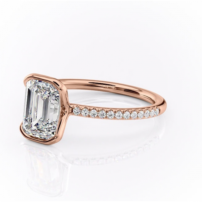 Inel de logodnă Maelis din aur Rose 18kt cu moissanite tăietură smarald – Montură închisă rafinată pentru profil mediu | Personalizează și configurează gratuit online [7]