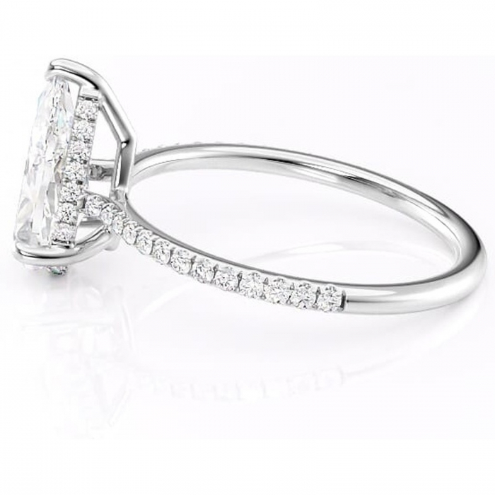 Inel de logodnă Marigold din aur Alb 14kt cu moissanite tăietură pară – Montură pavé rafinată pentru profil jos | Personalizează și configurează gratuit online [6]