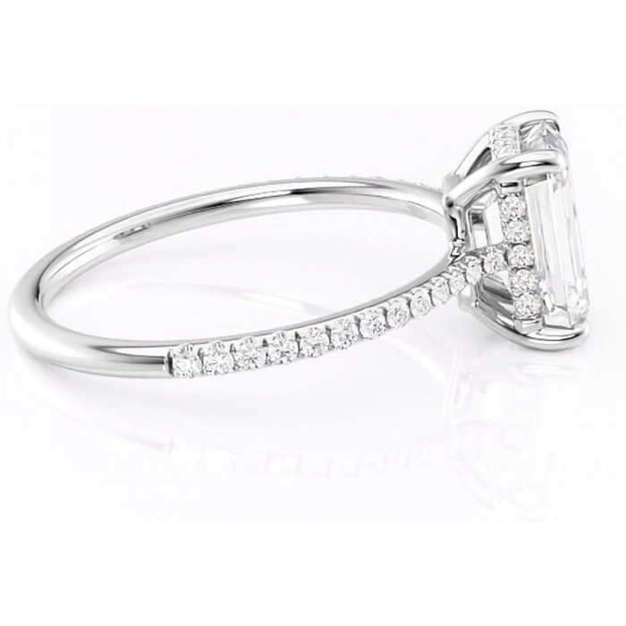 Inel de logodnă Marigold din aur Alb 14kt cu moissanite tăietură smarald – Montură pavé rafinată pentru profil jos | Personalizează și configurează gratuit online [2]