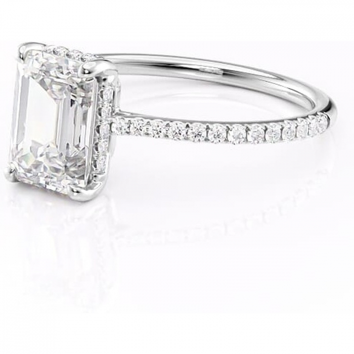 Inel de logodnă Marigold din aur Alb 14kt cu moissanite tăietură smarald – Montură pavé rafinată pentru profil jos | Personalizează și configurează gratuit online [7]