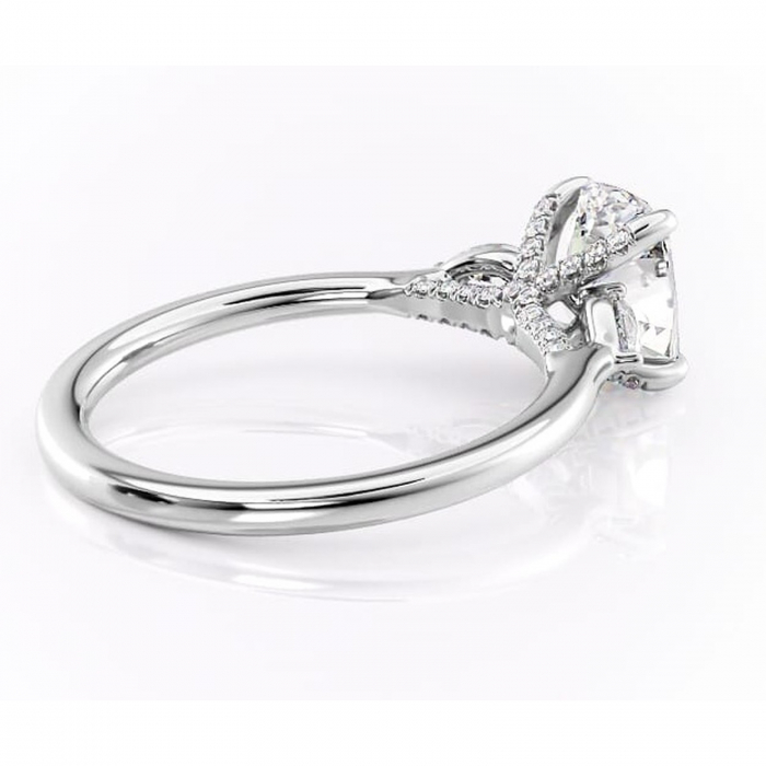 Inel de logodnă Matilda din aur Alb 14kt cu moissanite tăietură asscher – Montură cu trei pietre rafinată pentru profil înalt | Personalizează și configurează gratuit online [3]