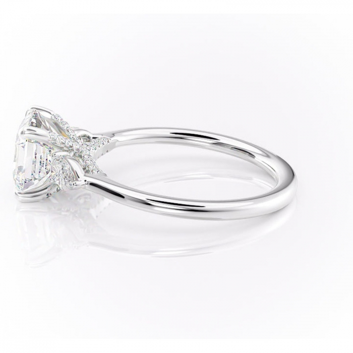 Inel de logodnă Matilda din aur Alb 14kt cu moissanite tăietură asscher – Montură cu trei pietre rafinată pentru profil înalt | Personalizează și configurează gratuit online [6]