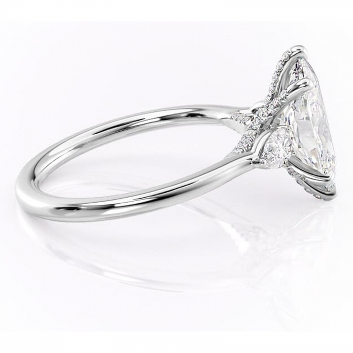 Inel de logodnă Matilda din aur Alb 14kt cu moissanite tăietură marquise – Montură cu trei pietre rafinată pentru profil înalt | Personalizează și configurează gratuit online [2]