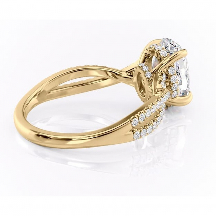 Inel de logodnă Meadow din aur Galben 18kt cu moissanite tăietură ovală – Montură pavé rafinată pentru profil mediu | Personalizează și configurează gratuit online [3]