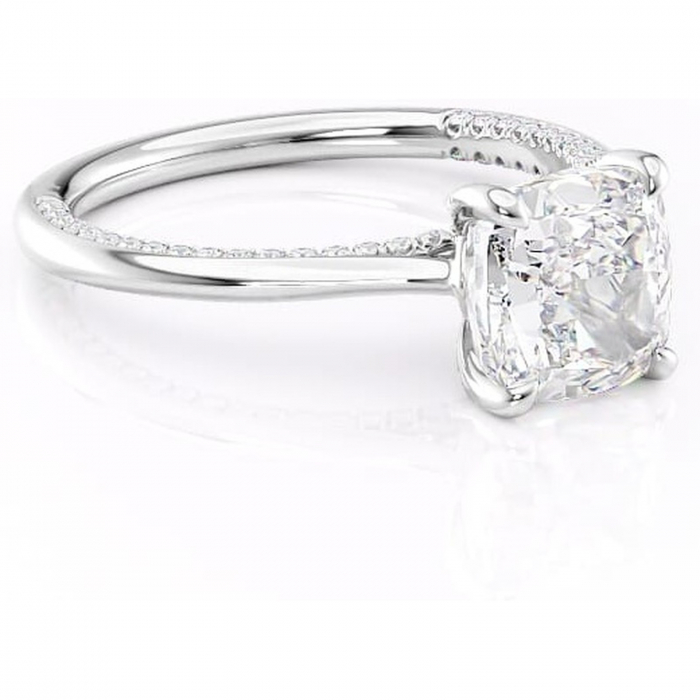 Inel de logodnă Mila din aur Alb 14kt cu moissanite tăietură pernă – Solitar rafinată pentru profil înalt | Personalizează și configurează gratuit online [1]