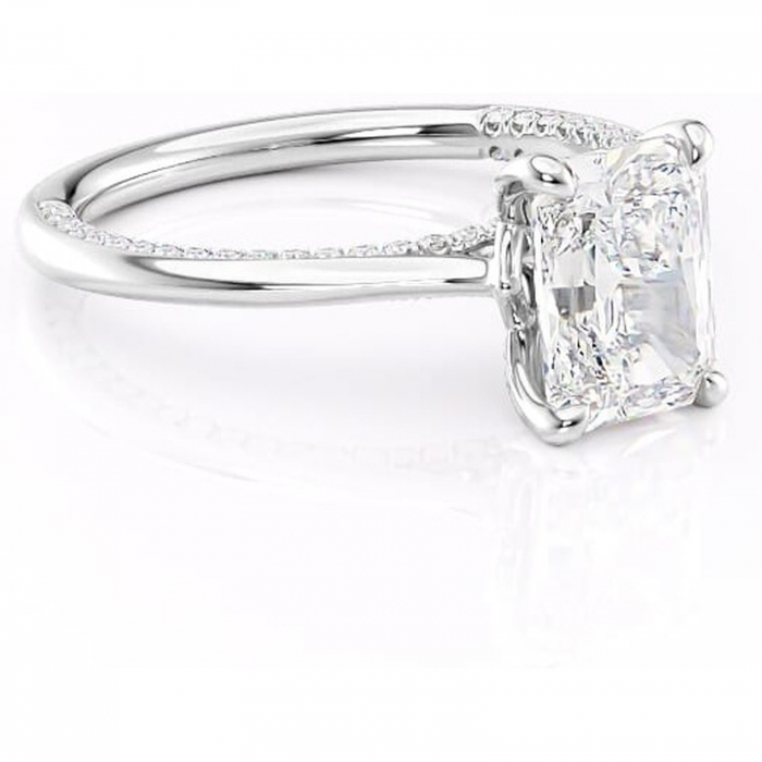 Inel de logodnă Mila din aur Alb 14kt cu moissanite tăietură radiantă – Solitar rafinată pentru profil înalt | Personalizează și configurează gratuit online [1]