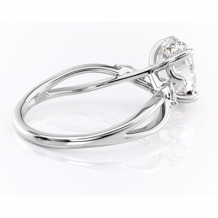 Inel de logodnă Mirabel din aur Alb 18kt cu moissanite tăietură ovală – Pietre laterale rafinată pentru profil mediu | Personalizează și configurează gratuit online [3]