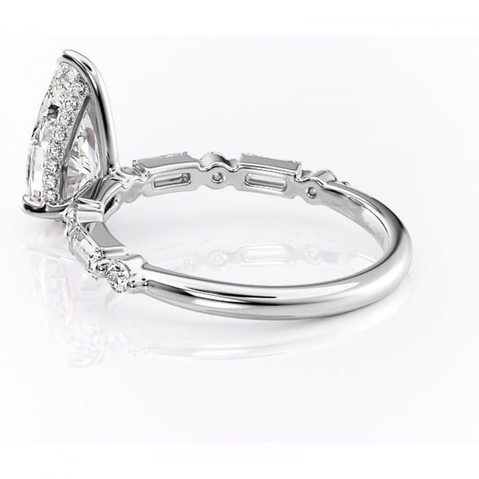 Inel de logodnă Moonstone din aur Alb 14kt cu moissanite tăietură pară – Pietre laterale rafinată pentru profil înalt | Personalizează și configurează gratuit online [5]