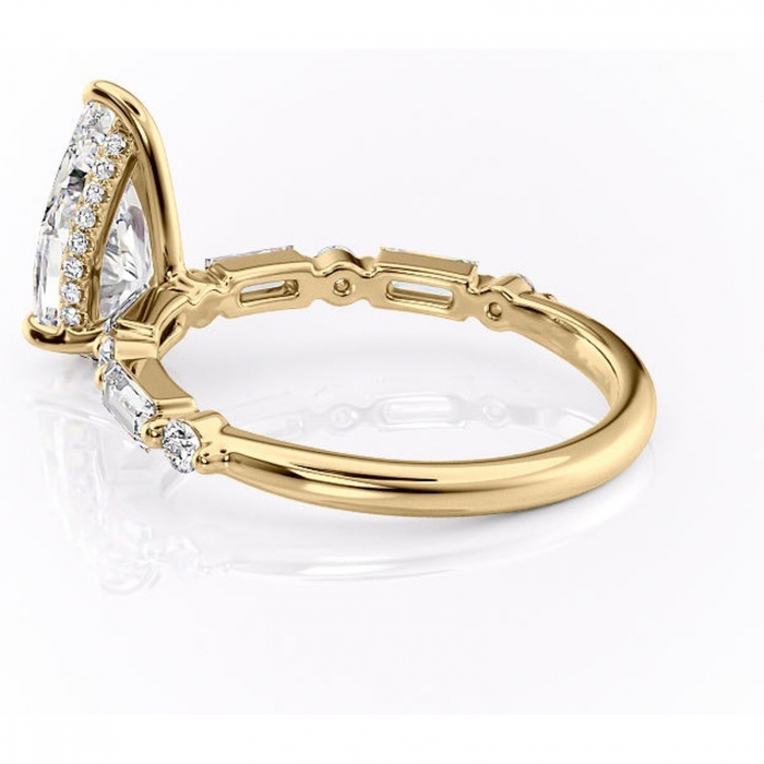 Inel de logodnă Moonstone din aur Galben 18kt cu moissanite tăietură pară – Pietre laterale rafinată pentru profil înalt | Personalizează și configurează gratuit online [5]