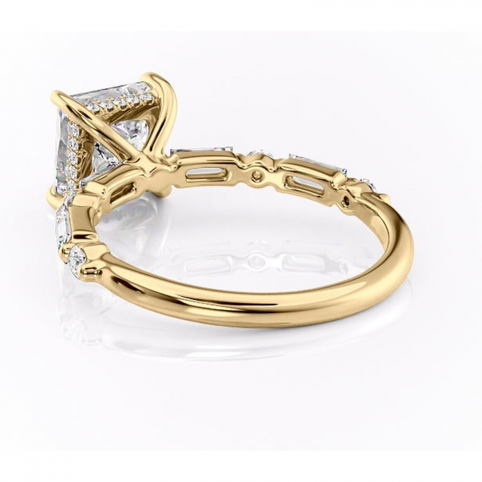 Inel de logodnă Moonstone din aur Galben 14kt cu moissanite tăietură princess – Pietre laterale rafinată pentru profil înalt | Personalizează și configurează gratuit online [4]