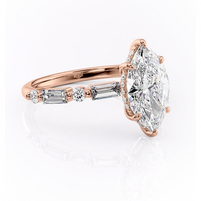 Inel de logodnă Moonstone din aur Rose 14kt cu moissanite tăietură marquise – Pietre laterale rafinată pentru profil înalt | Personalizează și configurează gratuit online [1]