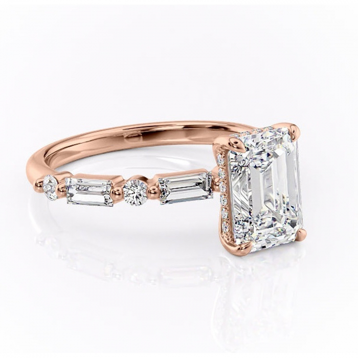 Inel de logodnă Moonstone din aur Rose 14kt cu moissanite tăietură smarald – Pietre laterale rafinată pentru profil înalt | Personalizează și configurează gratuit online [1]