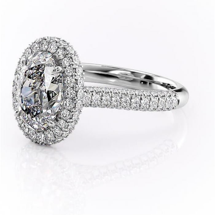 Inel de logodnă Nerina din aur Alb 14kt cu moissanite tăietură ovală – Halo rafinată pentru profil înalt | Personalizează și configurează gratuit online [7]