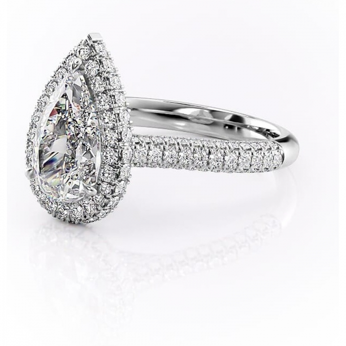 Inel de logodnă Nerina din aur Alb 14kt cu moissanite tăietură pară – Halo rafinată pentru profil înalt | Personalizează și configurează gratuit online [7]