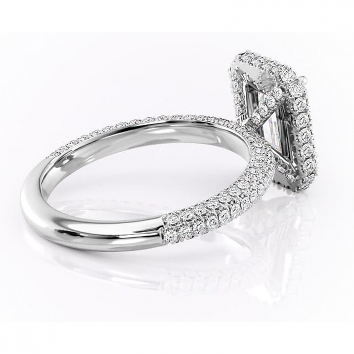 Inel de logodnă Nerina din aur Alb 14kt cu moissanite tăietură smarald – Halo rafinată pentru profil înalt | Personalizează și configurează gratuit online [3]