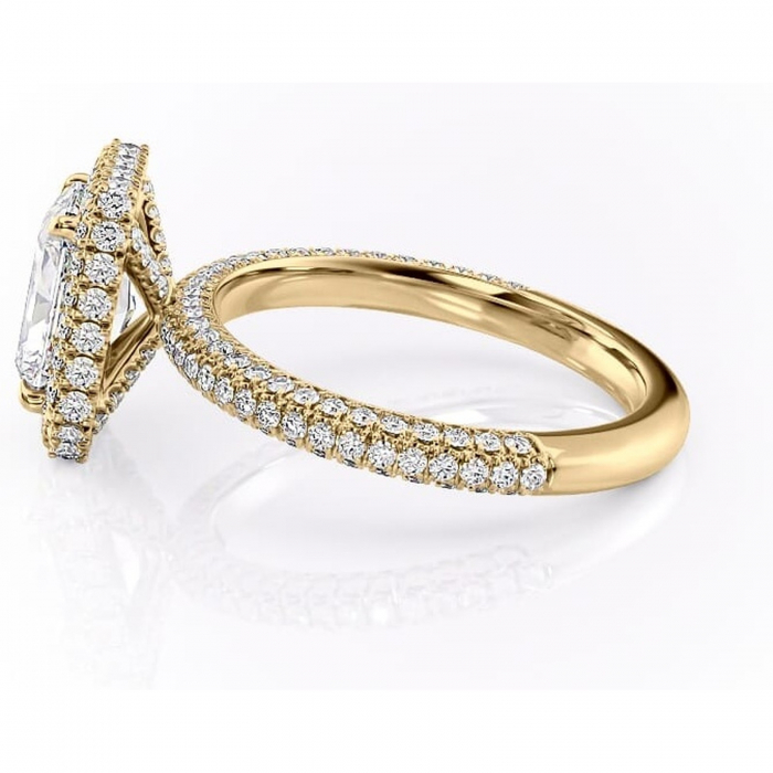Inel de logodnă Nerina din aur Galben 18kt cu moissanite tăietură radiantă – Halo rafinată pentru profil înalt | Personalizează și configurează gratuit online [6]