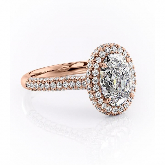 Inel de logodnă Nerina din aur Rose 14kt cu moissanite tăietură ovală – Halo rafinată pentru profil înalt | Personalizează și configurează gratuit online [1]