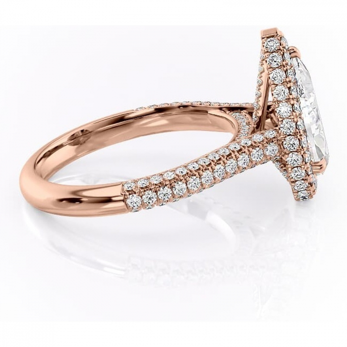 Inel de logodnă Nerina din aur Rose 18kt cu moissanite tăietură pară – Halo rafinată pentru profil înalt | Personalizează și configurează gratuit online [2]