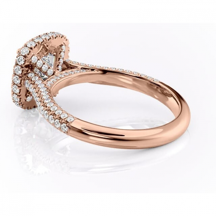 Inel de logodnă Nerina din aur Rose 18kt cu moissanite tăietură pernă – Halo rafinată pentru profil înalt | Personalizează și configurează gratuit online [5]