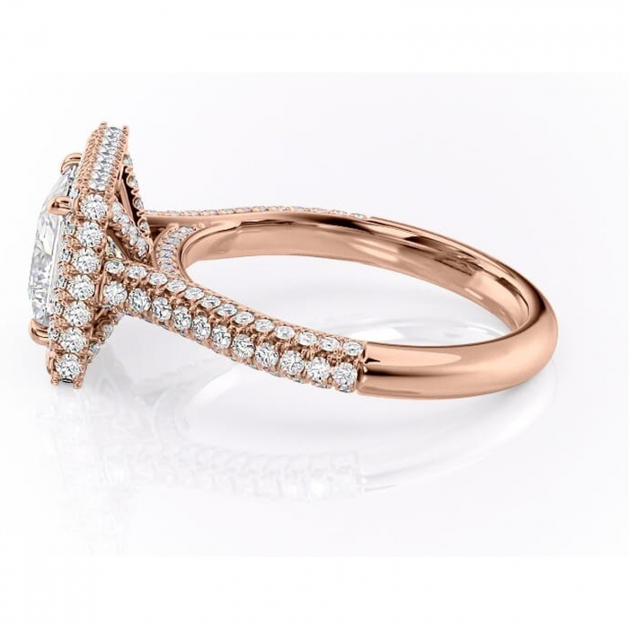 Inel de logodnă Nerina din aur Rose 18kt cu moissanite tăietură princess – Halo rafinată pentru profil înalt | Personalizează și configurează gratuit online [6]