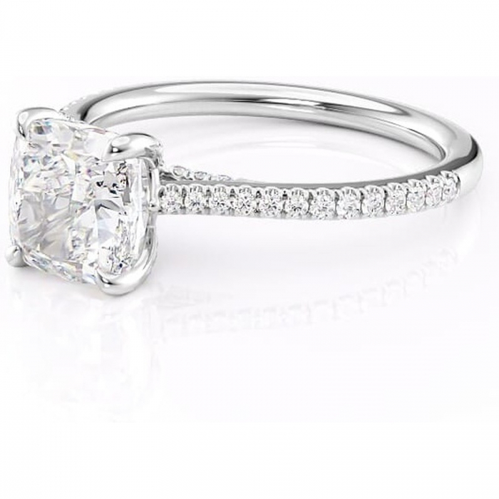 Inel de logodnă Noa din aur Alb 14kt cu moissanite tăietură pernă – Montură pavé rafinată pentru profil înalt | Personalizează și configurează gratuit online [7]