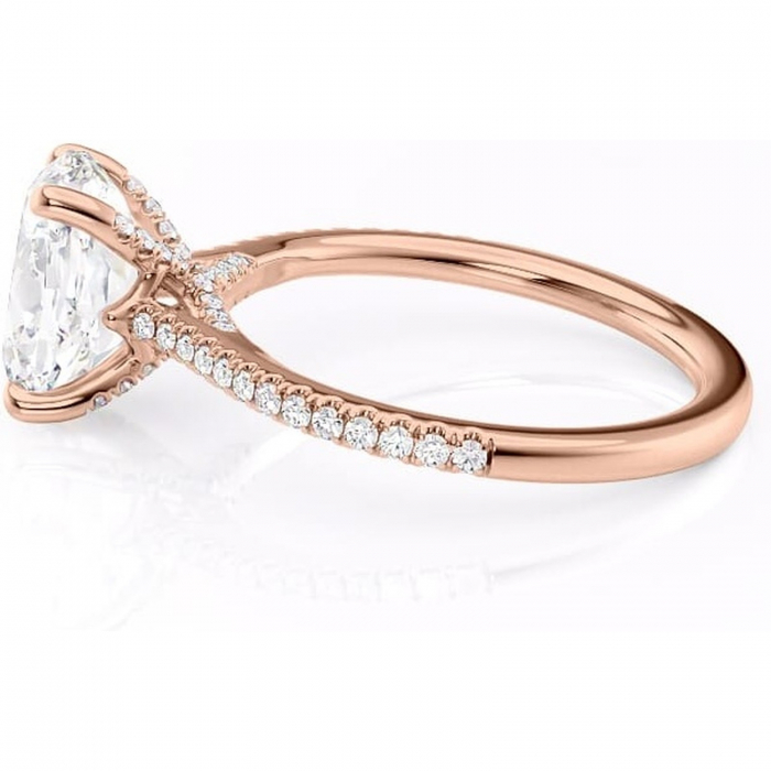 Inel de logodnă Noa din aur Rose 14kt cu moissanite tăietură ovală – Montură pavé rafinată pentru profil înalt | Personalizează și configurează gratuit online [6]
