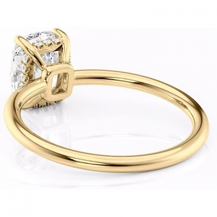 Inel de logodnă Nyla din aur Galben 14kt cu moissanite tăietură pernă – Montură Kamellie joasă rafinată pentru profil jos | Personalizează și configurează gratuit online [4]
