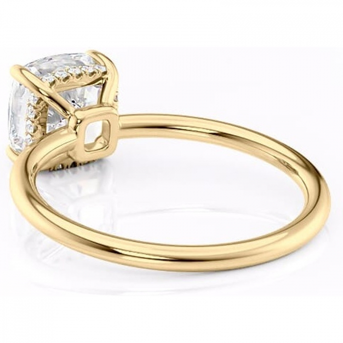 Inel de logodnă Nyla din aur Galben 14kt cu moissanite tăietură pernă – Montură Kamellie joasă rafinată pentru profil jos | Personalizează și configurează gratuit online [4]