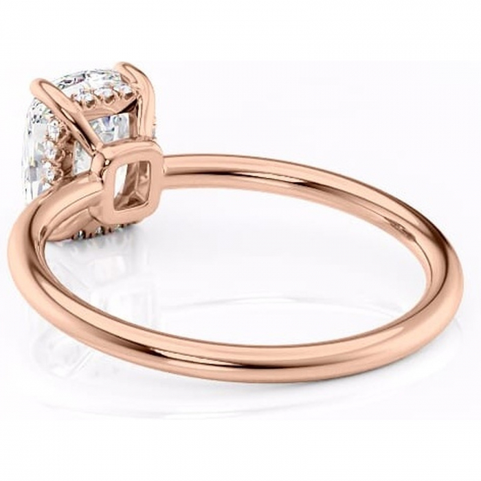 Inel de logodnă Nyla din aur Rose 14kt cu moissanite tăietură pernă – Montură Kamellie joasă rafinată pentru profil jos | Personalizează și configurează gratuit online [4]