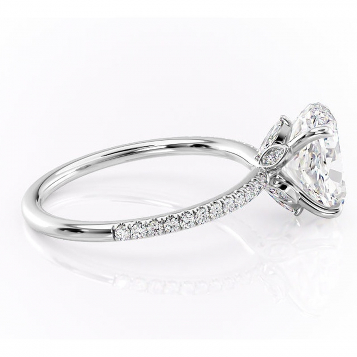 Inel de logodnă Onyxia din aur Alb 14kt cu moissanite tăietură ovală – Montură pavé rafinată pentru profil înalt | Personalizează și configurează gratuit online [2]