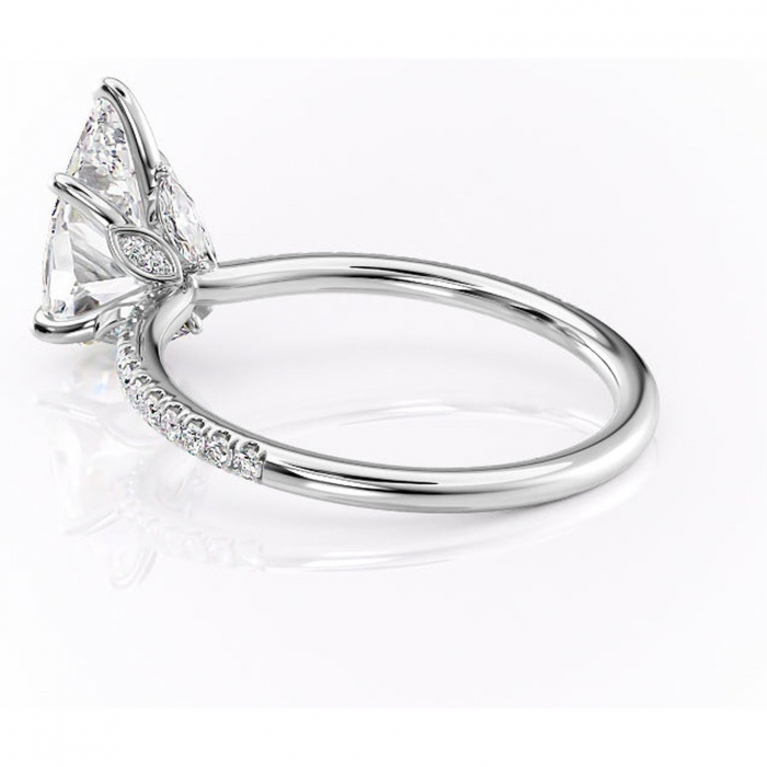 Inel de logodnă Onyxia din aur Alb 14kt cu moissanite tăietură pară – Montură pavé rafinată pentru profil înalt | Personalizează și configurează gratuit online [5]