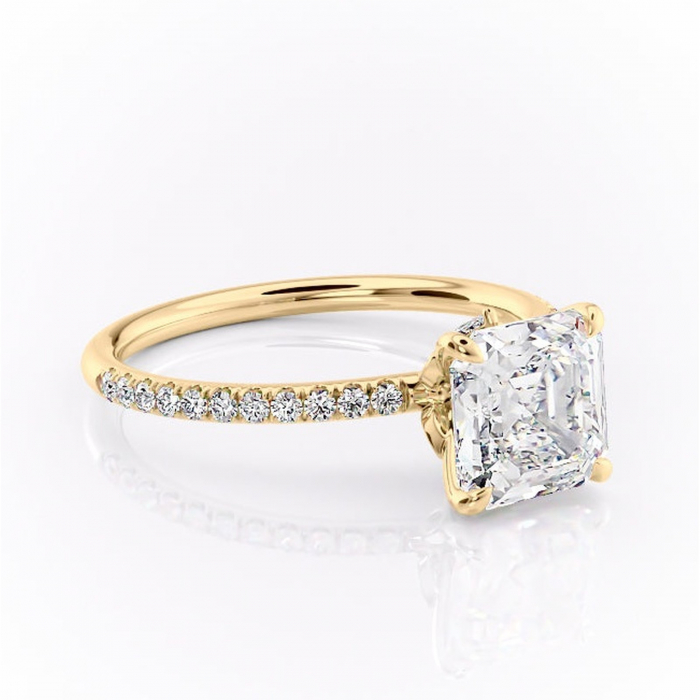 Inel de logodnă Onyxia din aur Galben 14kt cu moissanite tăietură asscher – Montură pavé rafinată pentru profil înalt | Personalizează și configurează gratuit online [1]