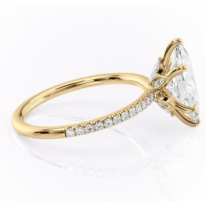 Inel de logodnă Onyxia din aur Galben 14kt cu moissanite tăietură marquise – Montură pavé rafinată pentru profil înalt | Personalizează și configurează gratuit online [2]