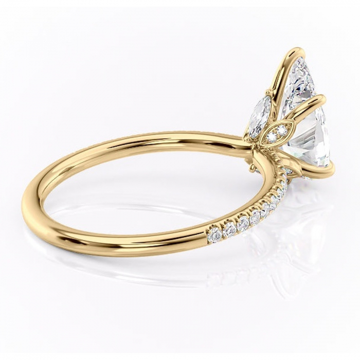 Inel de logodnă Onyxia din aur Galben 18kt cu moissanite tăietură pară – Montură pavé rafinată pentru profil înalt | Personalizează și configurează gratuit online [3]