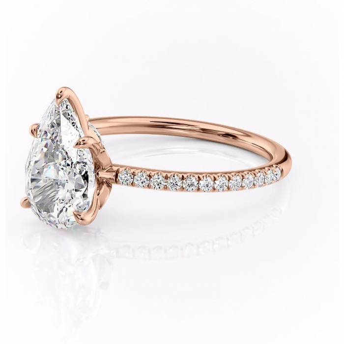 Inel de logodnă Onyxia din aur Rose 18kt cu moissanite tăietură pară – Montură pavé rafinată pentru profil înalt | Personalizează și configurează gratuit online [7]