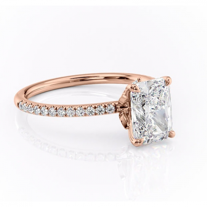 Inel de logodnă Onyxia din aur Rose 14kt cu moissanite tăietură radiantă – Montură pavé rafinată pentru profil înalt | Personalizează și configurează gratuit online [1]