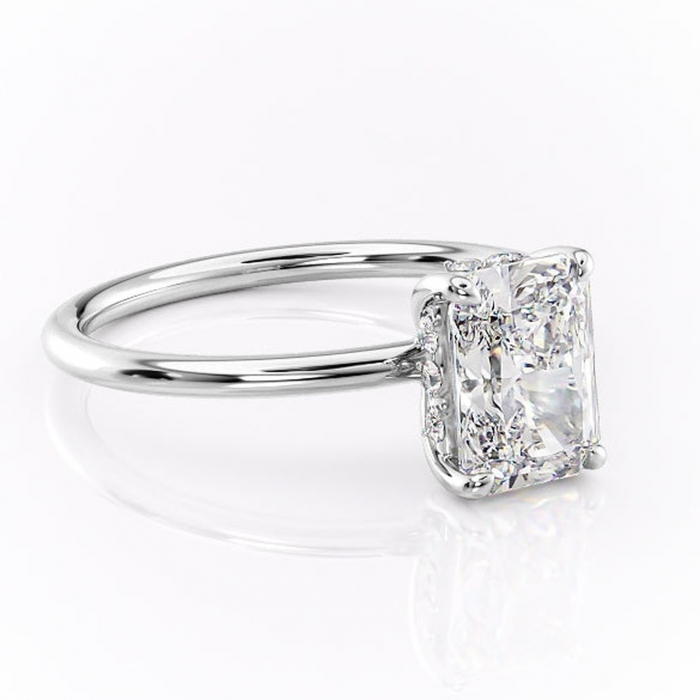 Inel de logodnă Opal din aur Alb 18kt cu moissanite tăietură radiantă – Solitar rafinată pentru profil jos | Personalizează și configurează gratuit online [1]