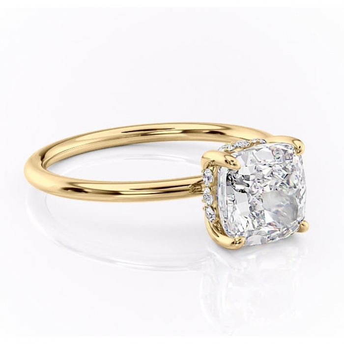 Inel de logodnă Opal din aur Galben 14kt cu moissanite tăietură pernă – Solitar rafinată pentru profil jos | Personalizează și configurează gratuit online [1]