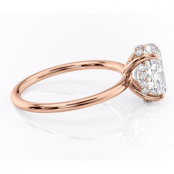 Inel de logodnă Opal din aur Rose 14kt cu moissanite tăietură ovală – Solitar rafinată pentru profil jos | Personalizează și configurează gratuit online [2]
