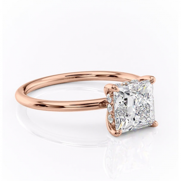 Inel de logodnă Opal din aur Rose 18kt cu moissanite tăietură princess – Solitar rafinată pentru profil jos | Personalizează și configurează gratuit online [1]