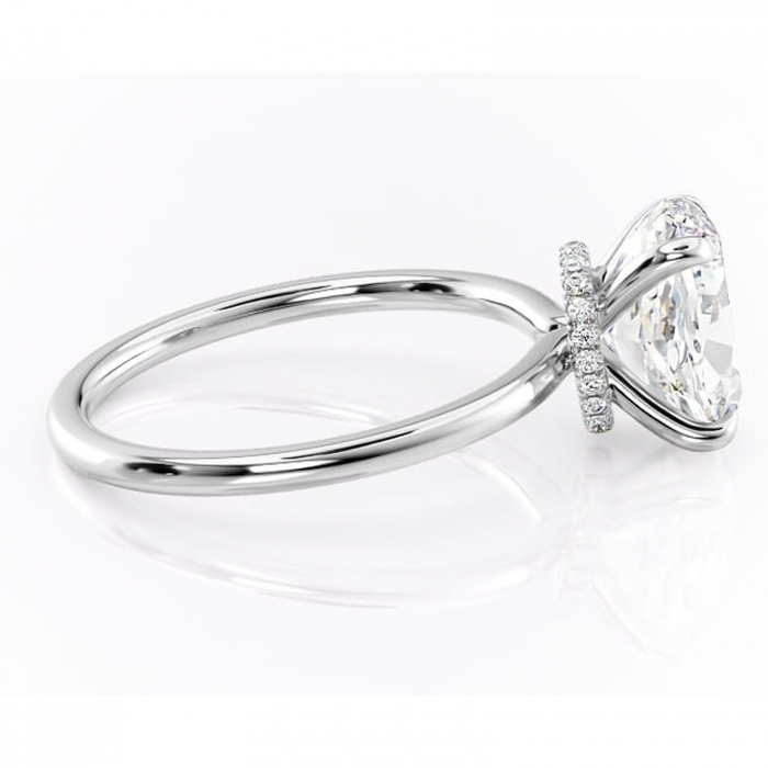 Inel de logodnă Ophelia din aur Alb 14kt cu moissanite tăietură ovală – Solitar rafinată pentru profil înalt | Personalizează și configurează gratuit online [2]