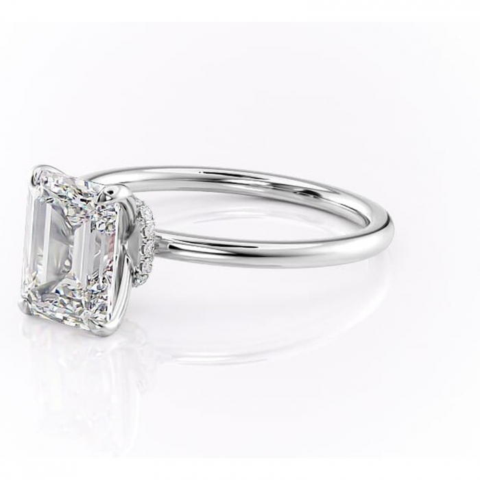 Inel de logodnă Ophelia din aur Alb 14kt cu moissanite tăietură smarald – Solitar rafinată pentru profil înalt | Personalizează și configurează gratuit online [7]