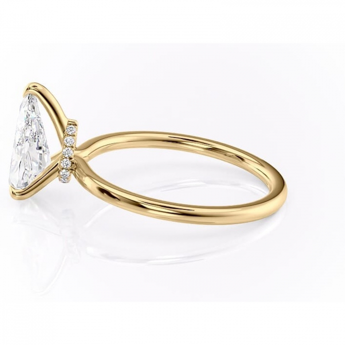 Inel de logodnă Ophelia din aur Galben 14kt cu moissanite tăietură pară – Solitar rafinată pentru profil înalt | Personalizează și configurează gratuit online [6]