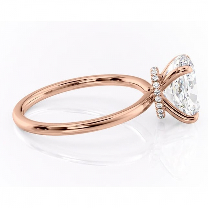 Inel de logodnă Ophelia din aur Rose 18kt cu moissanite tăietură ovală – Solitar rafinată pentru profil înalt | Personalizează și configurează gratuit online [2]