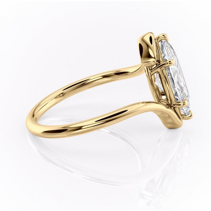 Inel de logodnă Orielle din aur Galben 14kt cu moissanite tăietură marquise – Solitar rafinată pentru profil mediu | Personalizează și configurează gratuit online [2]