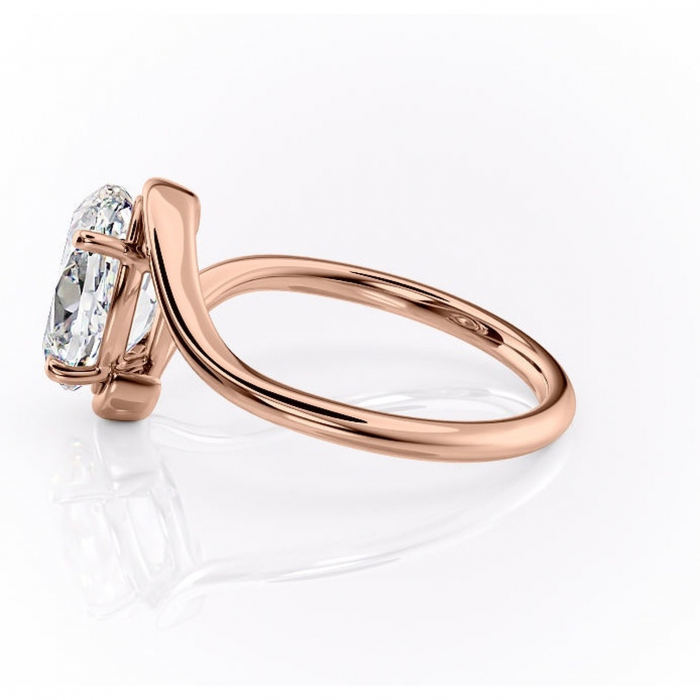 Inel de logodnă Orielle din aur Rose 14kt cu moissanite tăietură ovală – Solitar rafinată pentru profil mediu | Personalizează și configurează gratuit online [6]