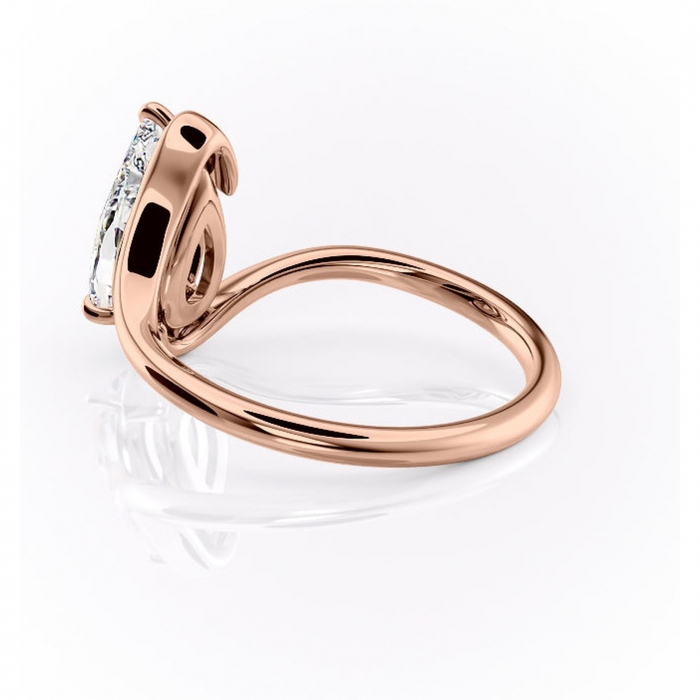 Inel de logodnă Orielle din aur Rose 14kt cu moissanite tăietură pară – Solitar rafinată pentru profil mediu | Personalizează și configurează gratuit online [5]