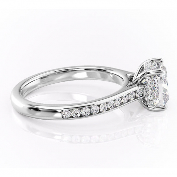 Inel de logodnă Perla din aur Alb 18kt cu moissanite tăietură pernă – Montură cu canal rafinată pentru profil înalt | Personalizează și configurează gratuit online [2]