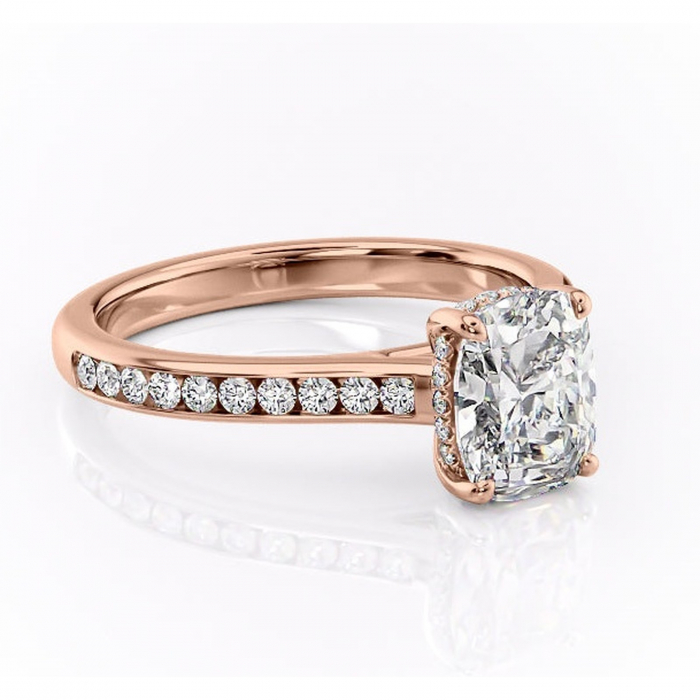 Inel de logodnă Perla din aur Rose 14kt cu moissanite tăietură asscher – Montură cu canal rafinată pentru profil înalt | Personalizează și configurează gratuit online [1]