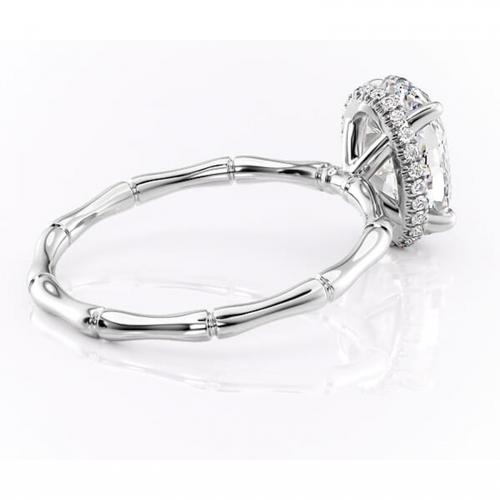 Inel de logodnă Poppy din aur Alb 14kt cu moissanite tăietură ovală – Solitar rafinată pentru profil înalt | Personalizează și configurează gratuit online [3]